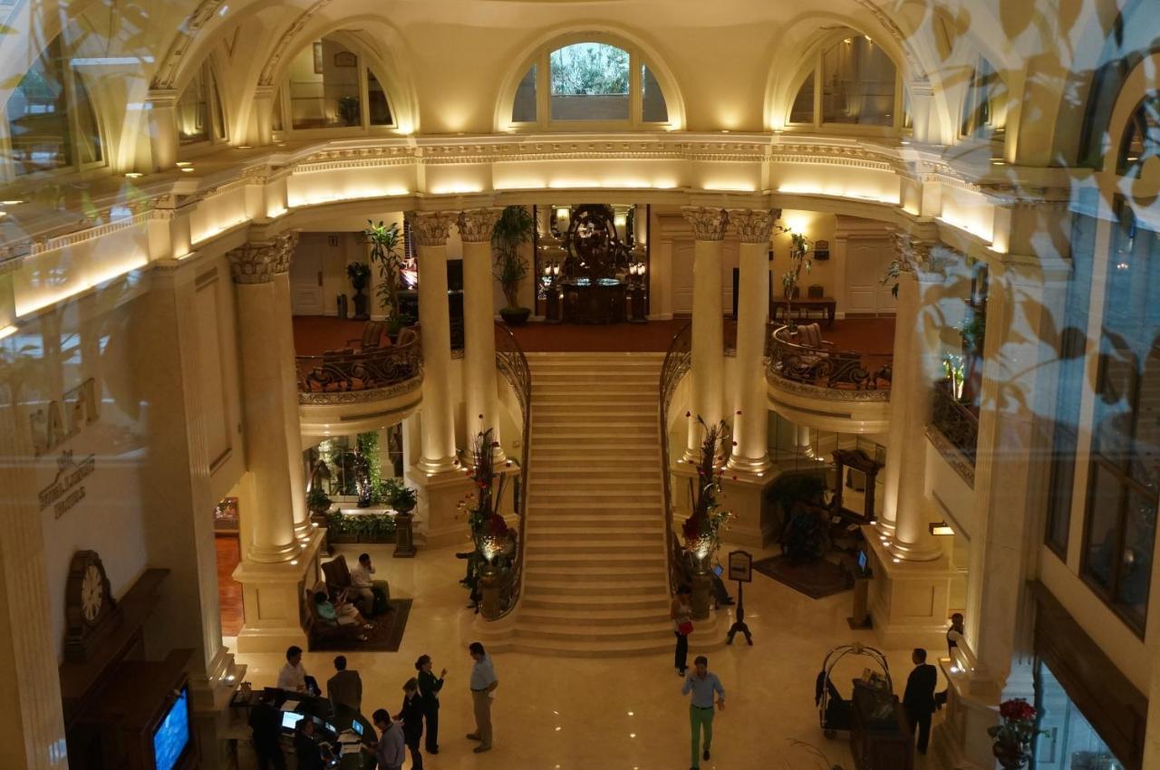 Safi Royal Luxury Valle San Pedro Garza Garcia Dış mekan fotoğraf The lobby of the hotel