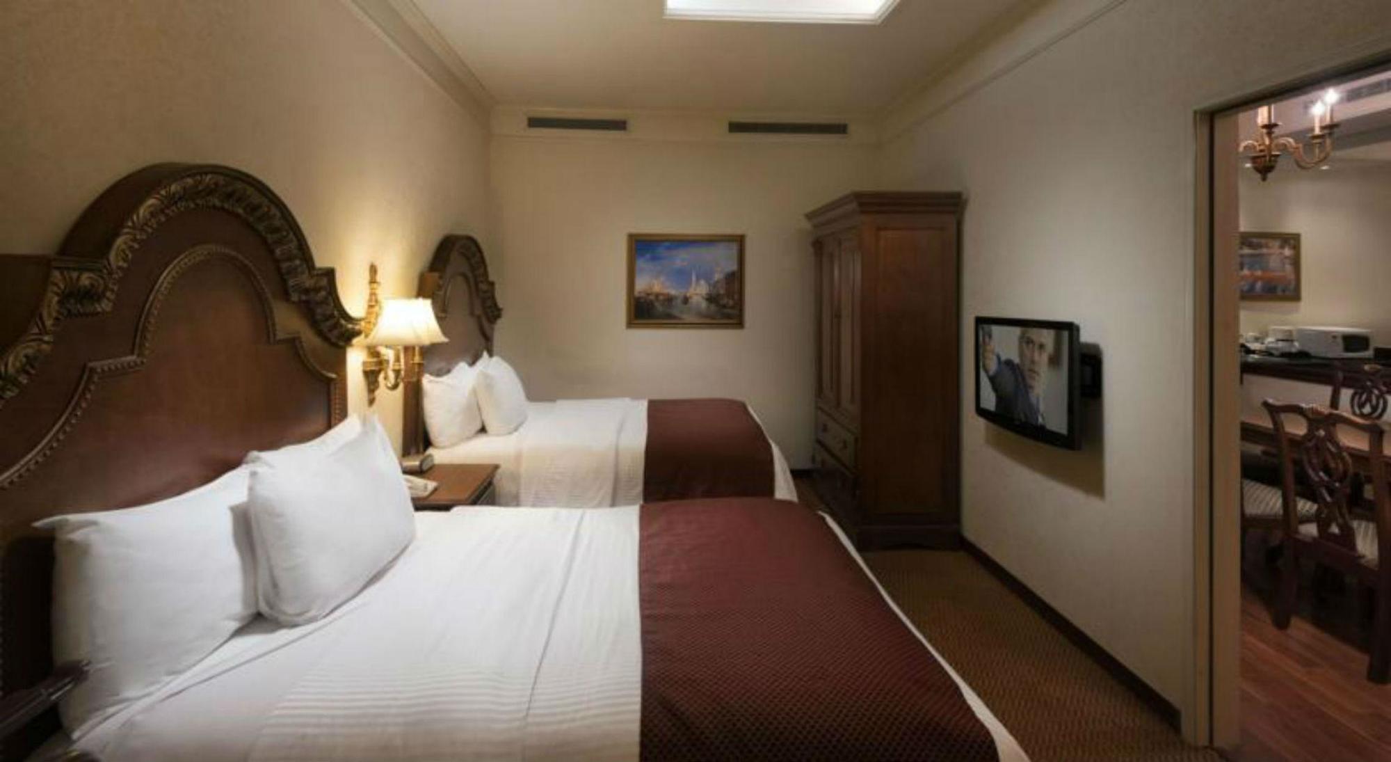 Safi Royal Luxury Valle San Pedro Garza Garcia Dış mekan fotoğraf A room at the hotel