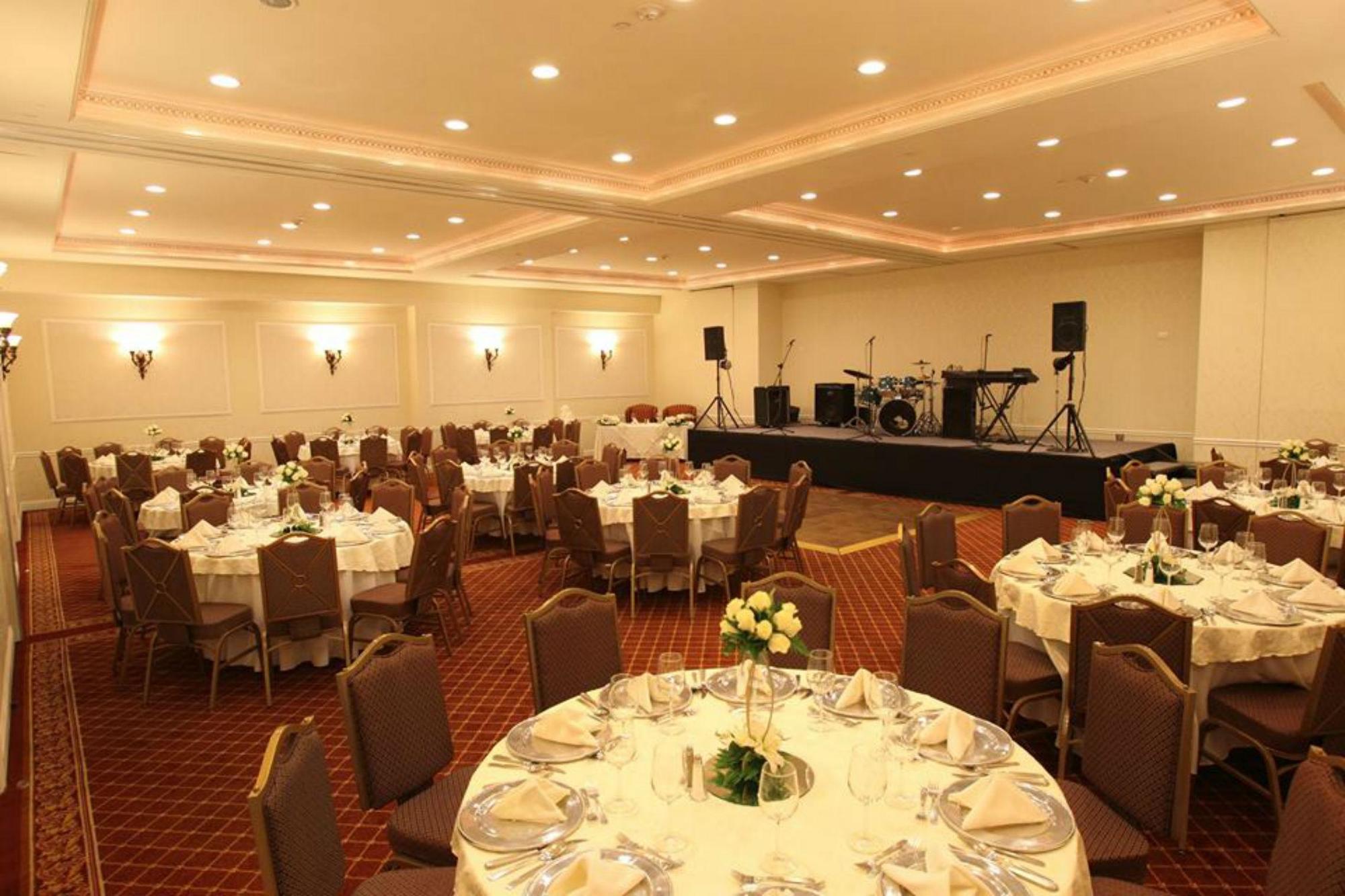 Safi Royal Luxury Valle San Pedro Garza Garcia Dış mekan fotoğraf The ballroom