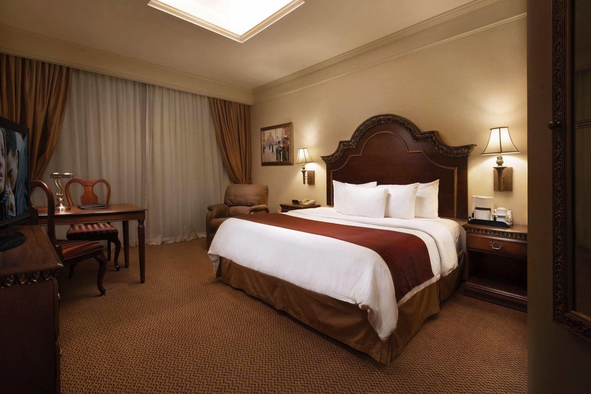 Safi Royal Luxury Valle San Pedro Garza Garcia Dış mekan fotoğraf Deluxe Room